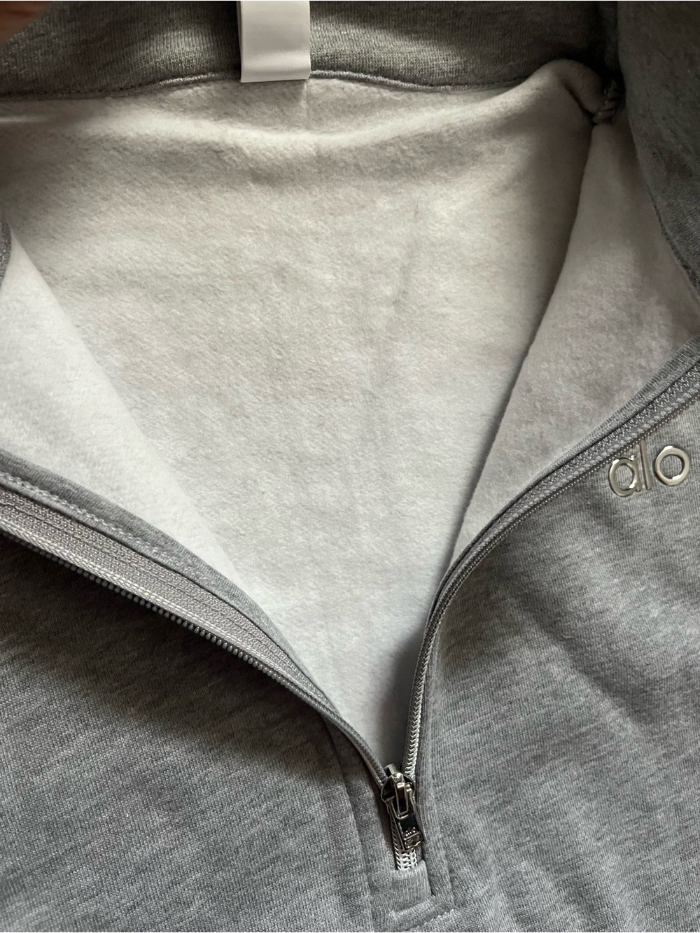 ALO Yoga Men's Grey Quarter-Zip Sweatshirt - Sizes XS, S, L - NEW - Picture 5 of 6
